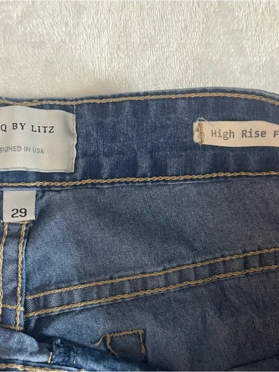 Uniq By Litz Women’s High Rise Button Fly Bell Bottom Ruffle Blue Jeans Sz 29 - Picture 2 of 8